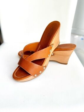 PRADA platform mule clog